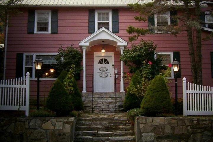 The Banner Elk Inn B&B エクステリア 写真